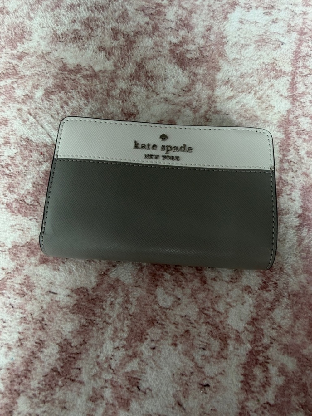 kate spade Bifold Card Wallet in Light Pink & Gray